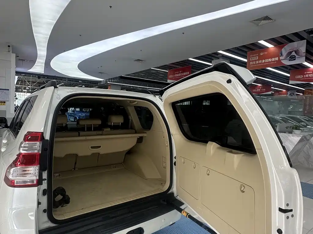 Toyota Prado 2016 2.7L Automatic Standard Edition