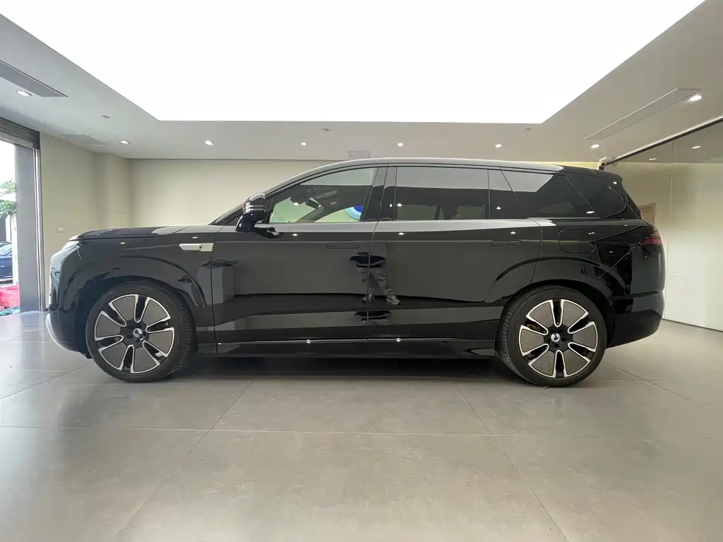 Denza N8L 2025 Flagship