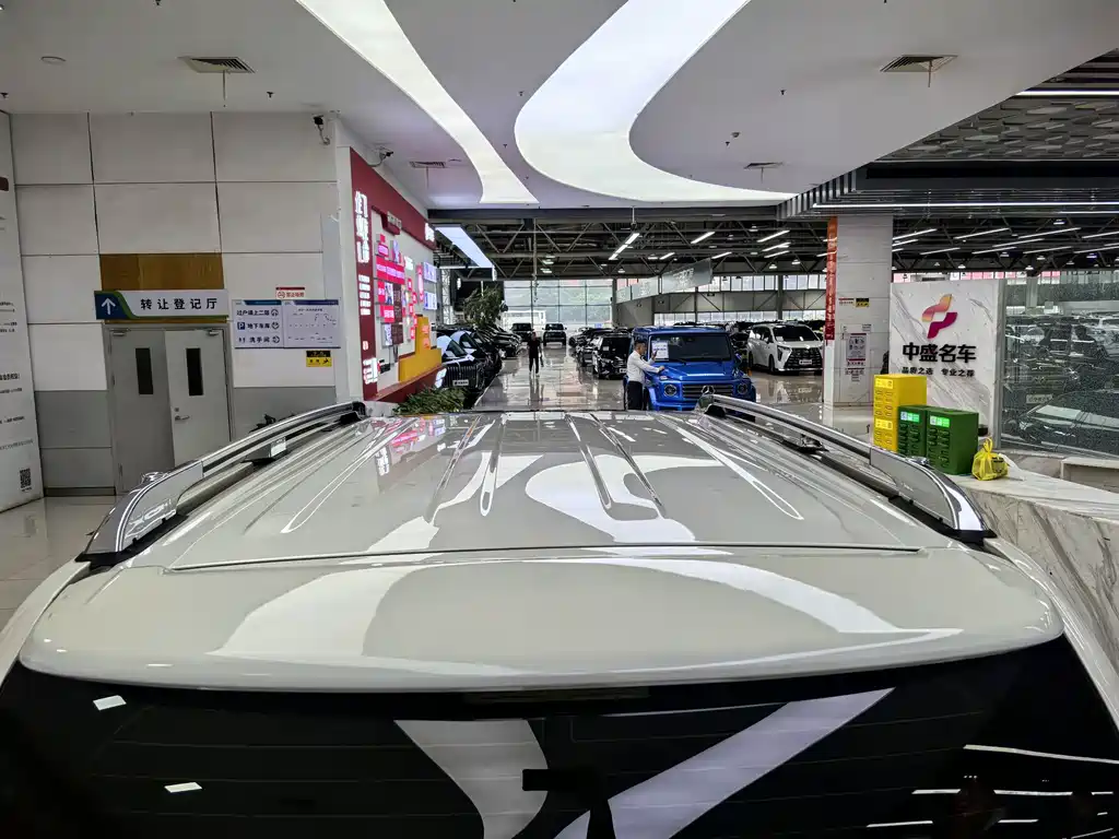 Land Cruiser (Import) 2019 4.6L GX-R Middle East Edition