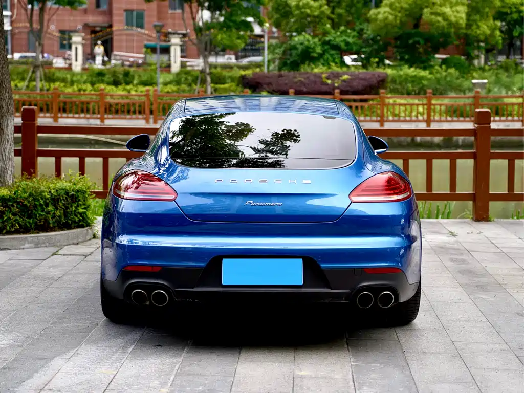 Porsche Panamera Executive Edition 3.0T 2016