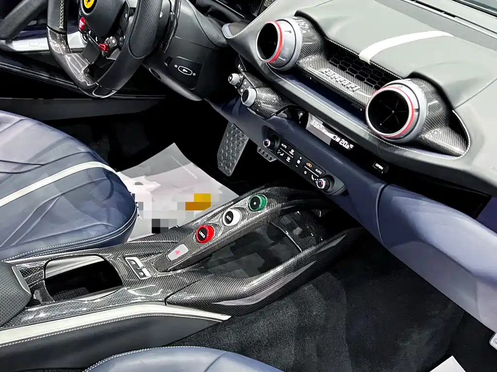 Ferrari 812 Superfast 2017 6.5L