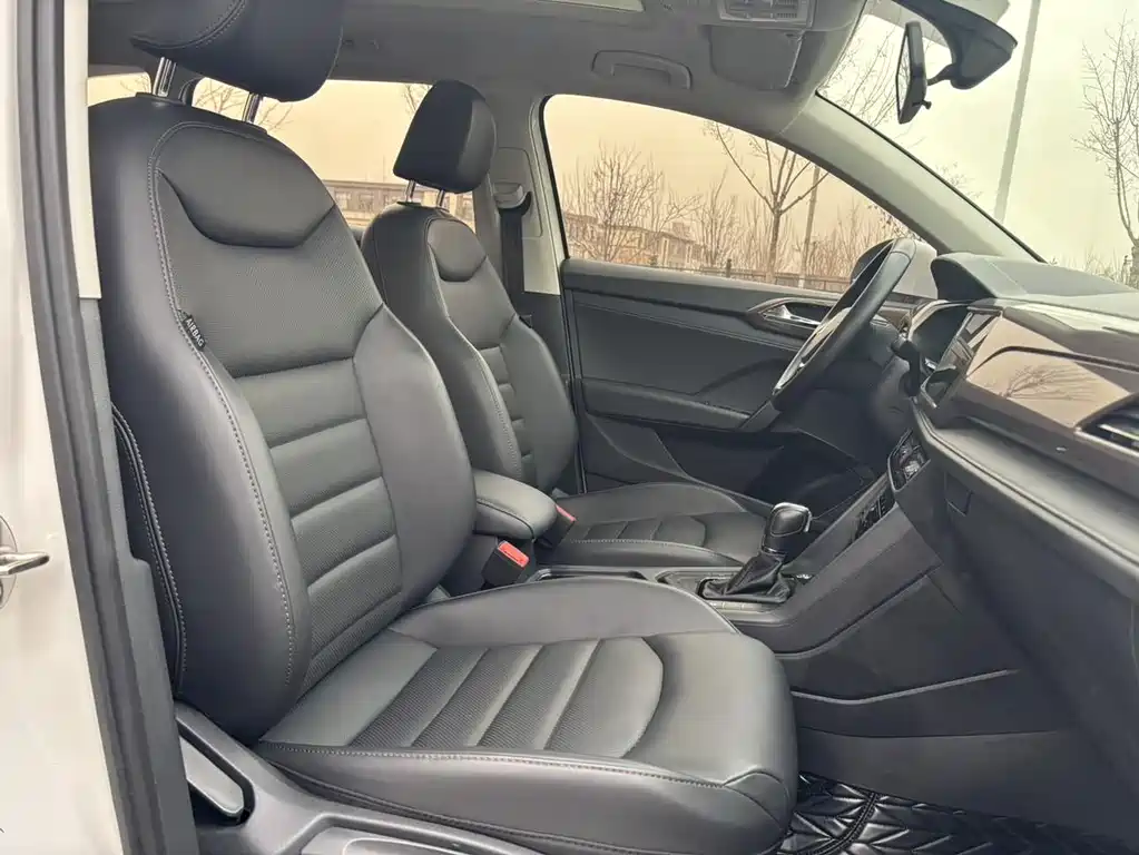 Volkswagen Tharu 2022 280TSI 2WD Luxury