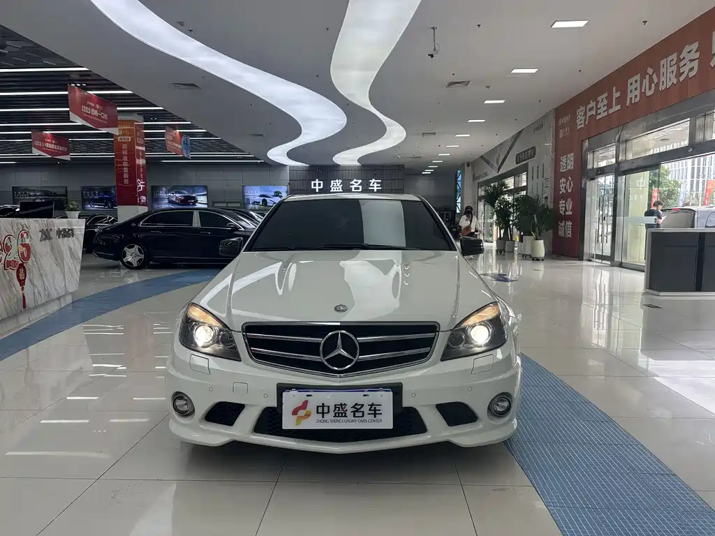 Mercedes-Benz C-Class AMG 2010 AMG C 63 Dynamic Edition Enhanced Version