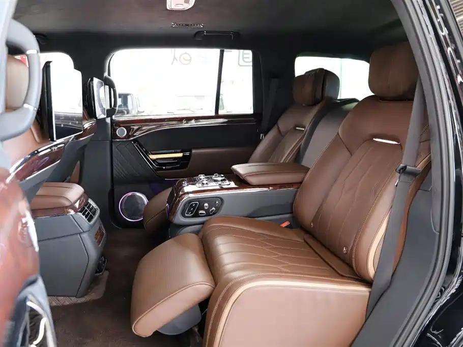 Hongqi Jin Kuihua Guoyao 2022 4.0T Zunjue Flagship Edition 4-Seater