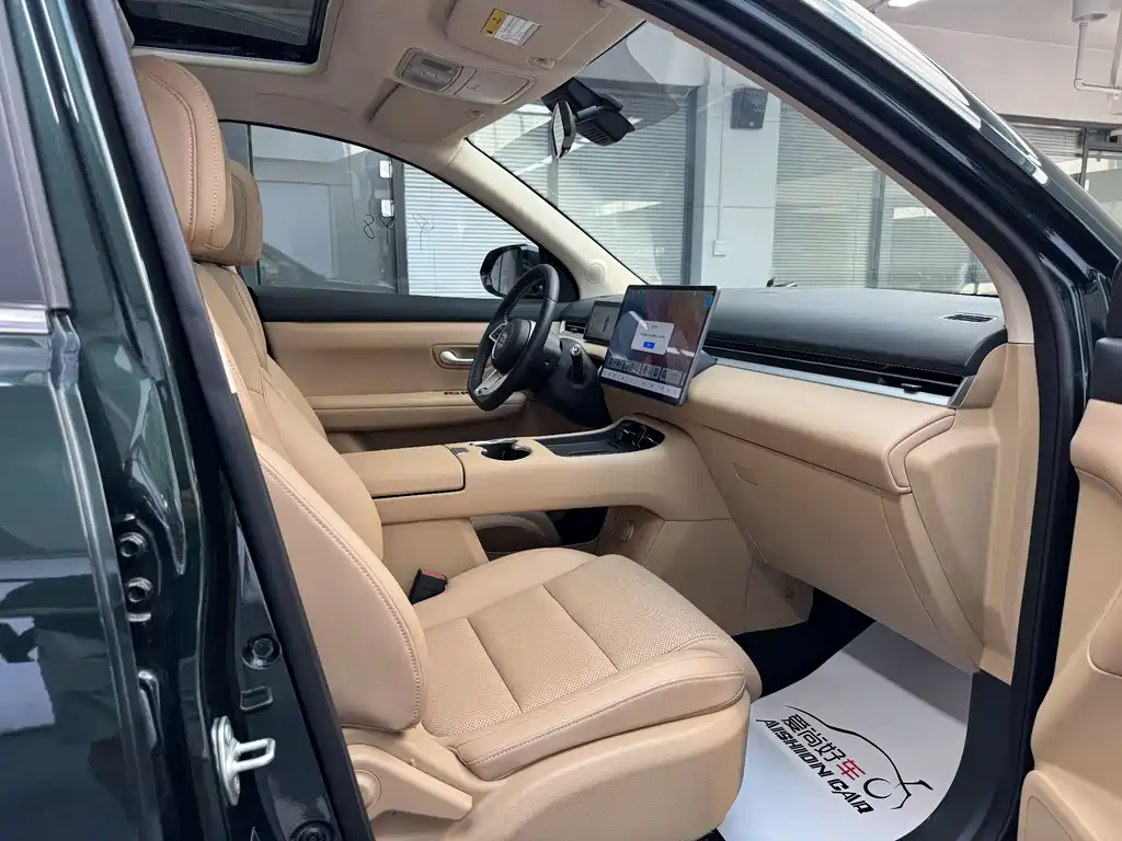 Lan Dian E5 PLUS 2025 165km Long Range Priority Edition 5-Seater