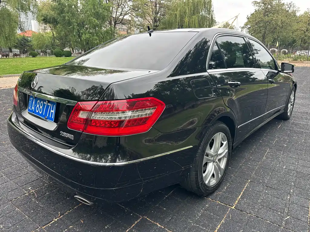 Mercedes-Benz E-Class 2012 E 300 L Fashion