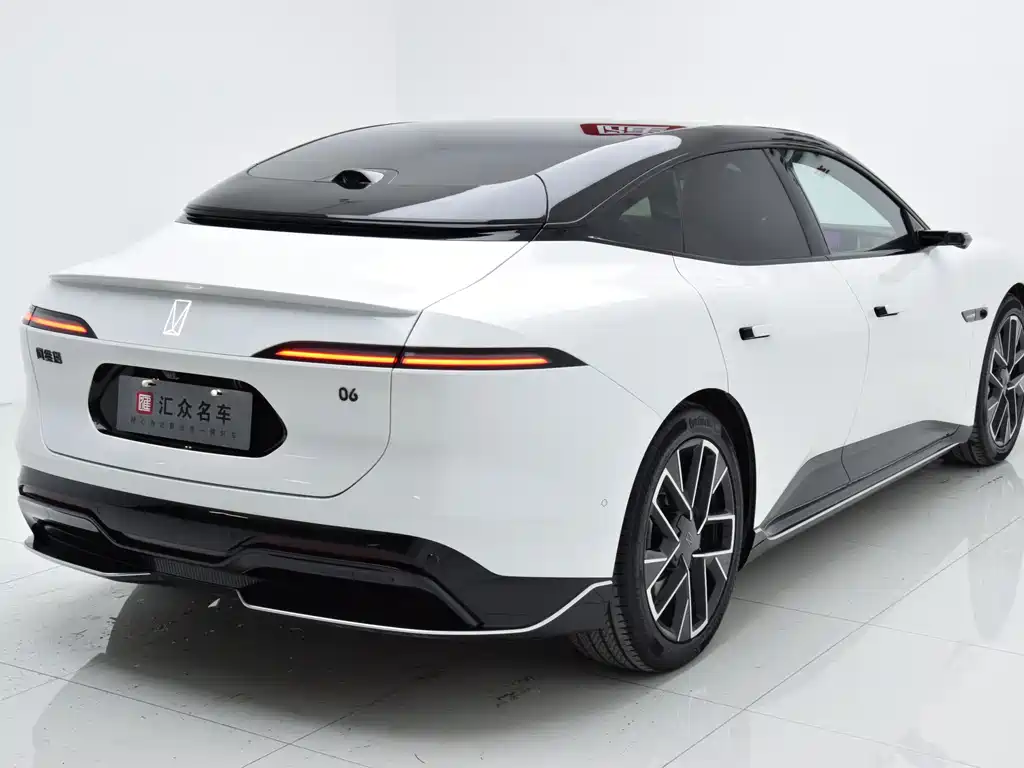 Avatr 06 2025 Ultra EV Edition
