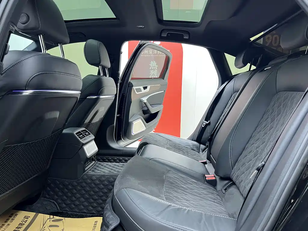 Audi A6L 2023 55 TFSI quattro Premium Dynamics Edition