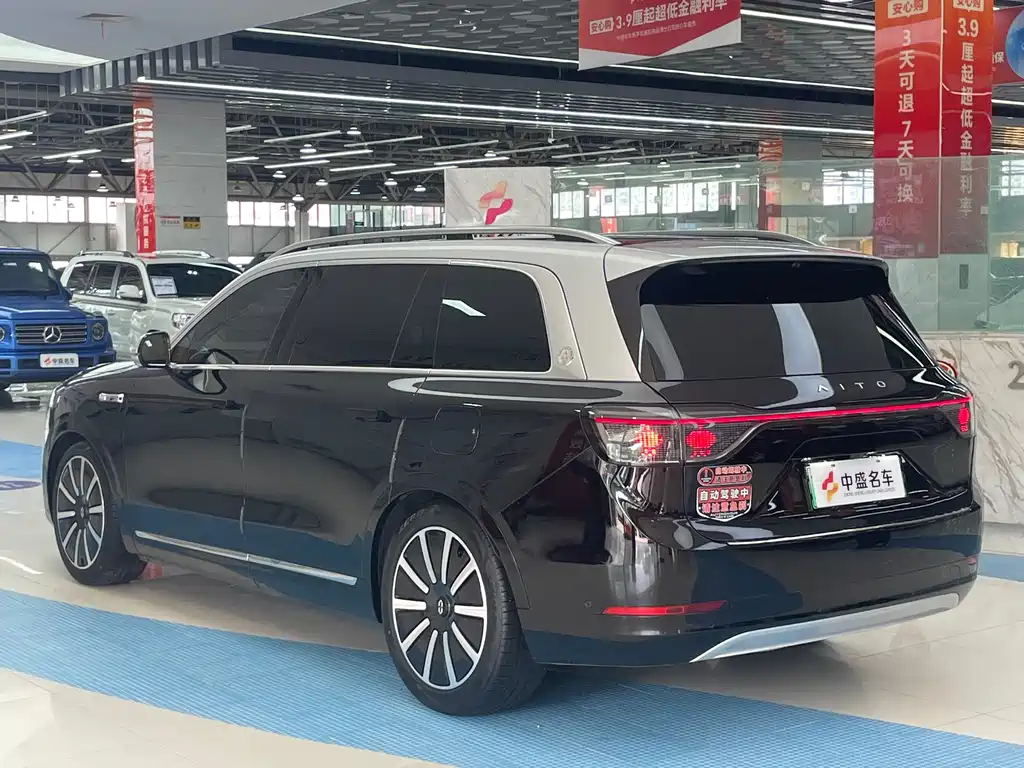 AITO M9 2024 EREV Max 52kWh 6-Seater