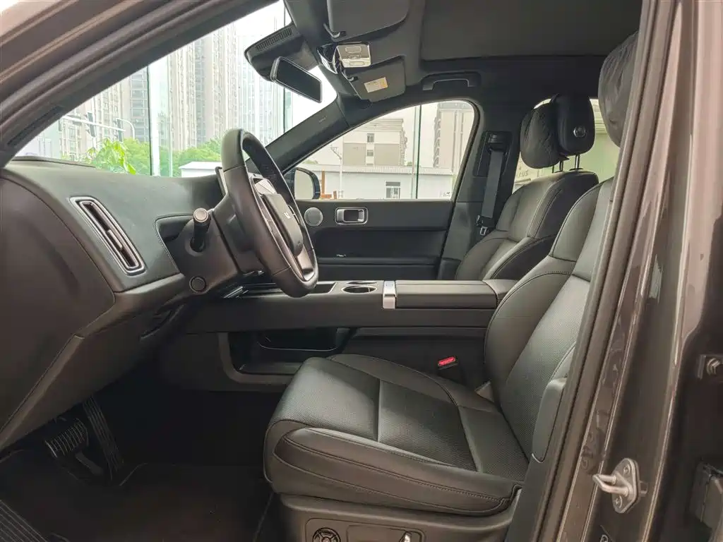 Li Auto L6 2024 Pro