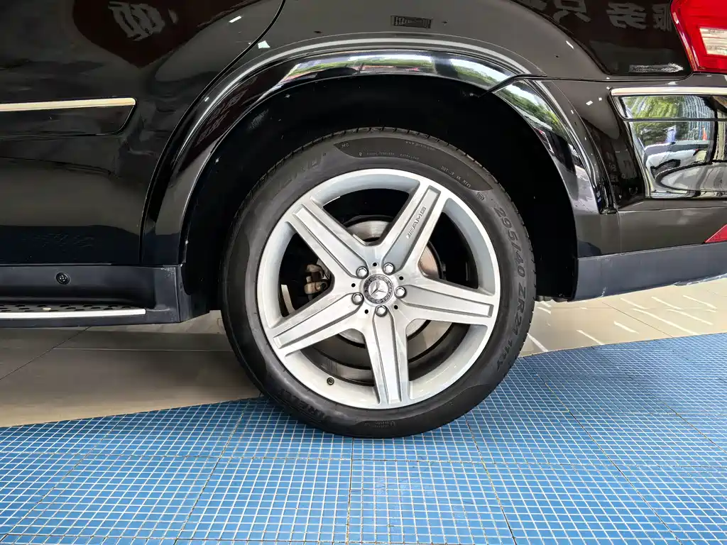 Mercedes-Benz GL-Class 2012 GL 550 US Spec