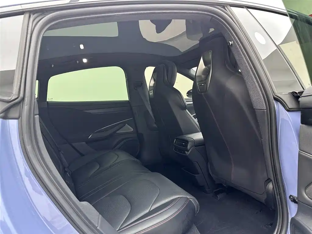 Xiaomi SU7 2024 RWD Standard Founders Edition