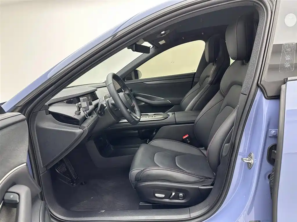 Xiaomi SU7 2024 RWD Standard Founders Edition