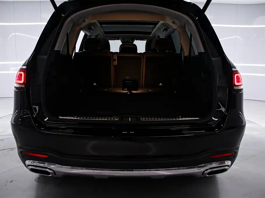 Mercedes-Benz GLS 450 4MATIC Luxury 2023
