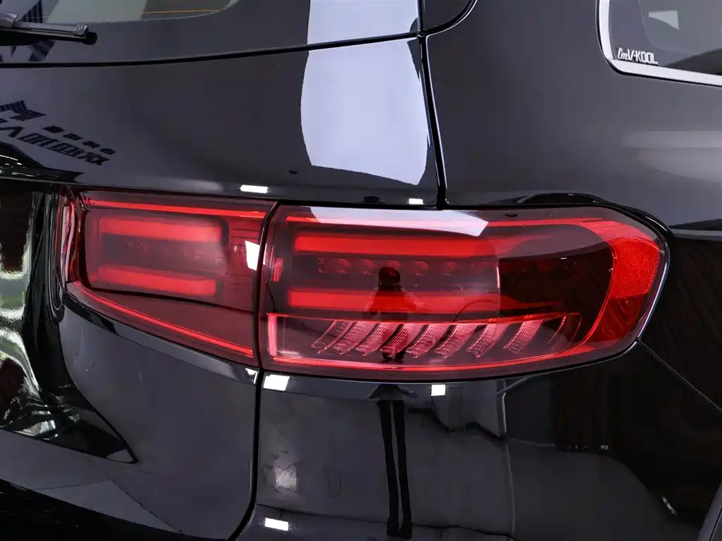 Mercedes-Benz GLB 2024 Facelift GLB 220 Fashion Edition