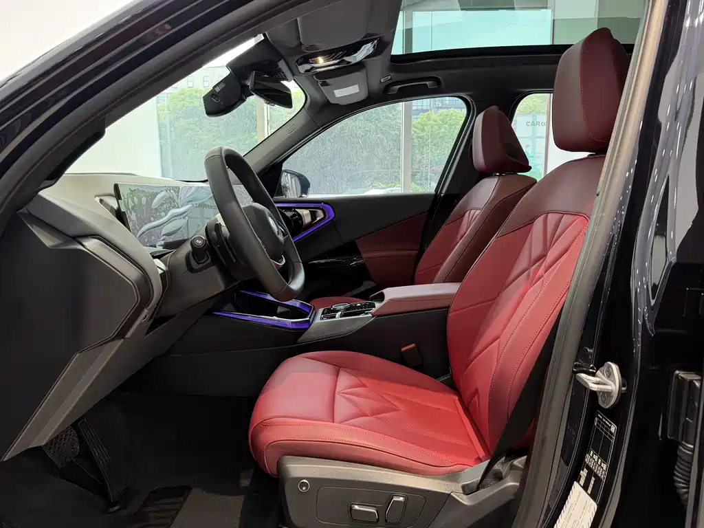 BMW X3 2025 xDrive25L Luxury Package