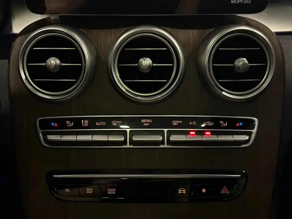 Mercedes-Benz GLC 300 L 4MATIC Dynamic Type