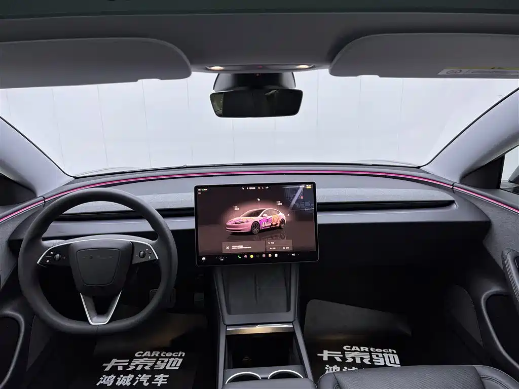 Tesla Model 3 2025 RWD