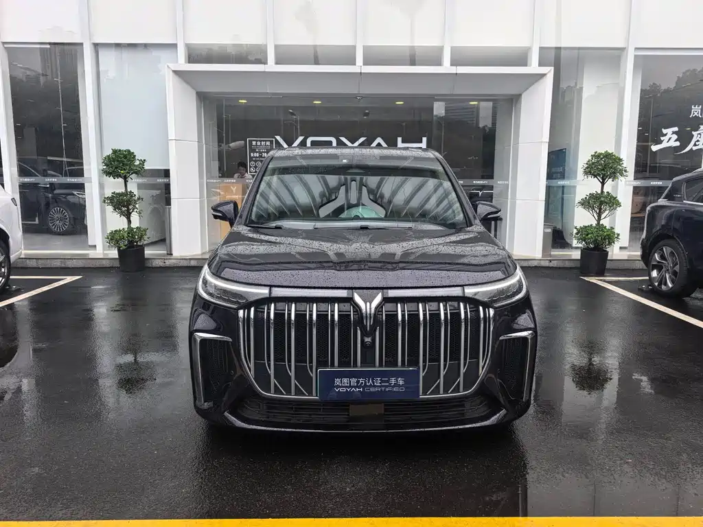 Voyah Dreamer 2024 PHEV Long Range Flagship Edition