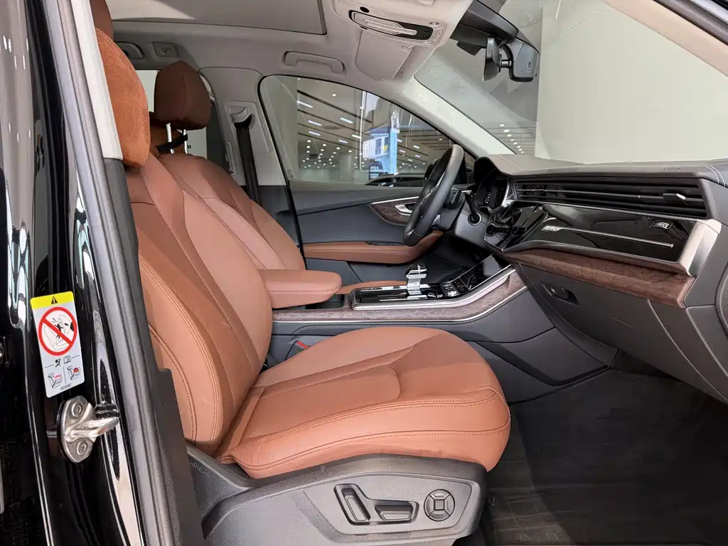 Audi Q7 2022 55 TFSI quattro S line