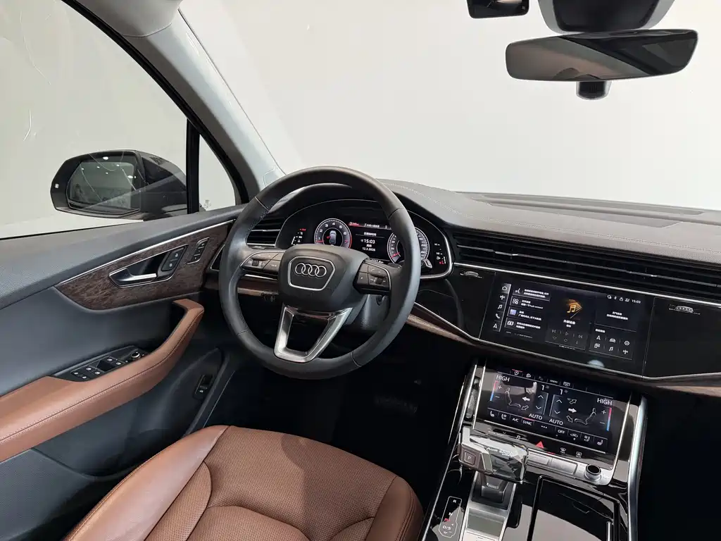 Audi Q7 2022 55 TFSI quattro S line