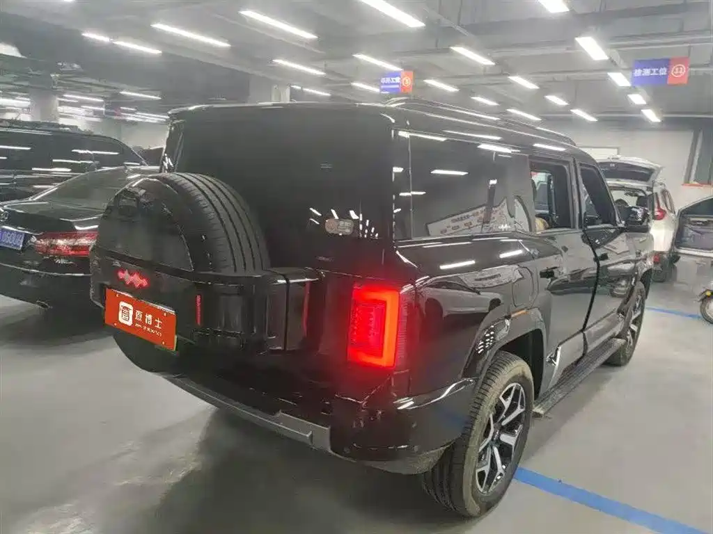 Fang Cheng Bao 8 2025 Smart Flagship Edition 7-Seater