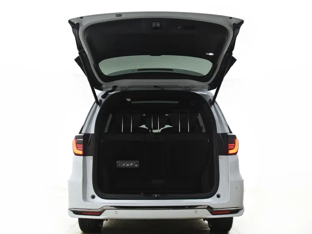 Honda Elysion 2.0L e:HEV Prestige