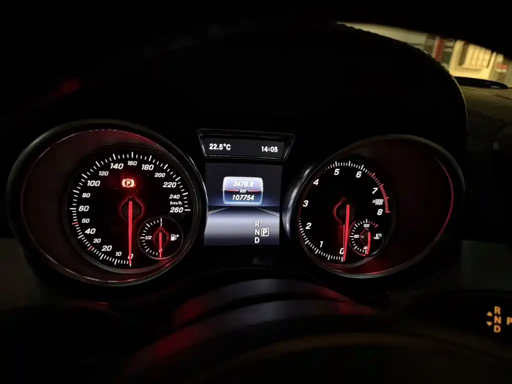 Mercedes-Benz GLE Coupe 2015 GLE 320 4MATIC Coupe SUV