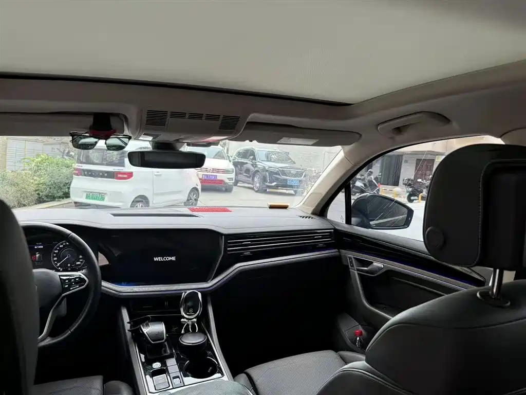 Touareg 2023 2.0TSI R-Line