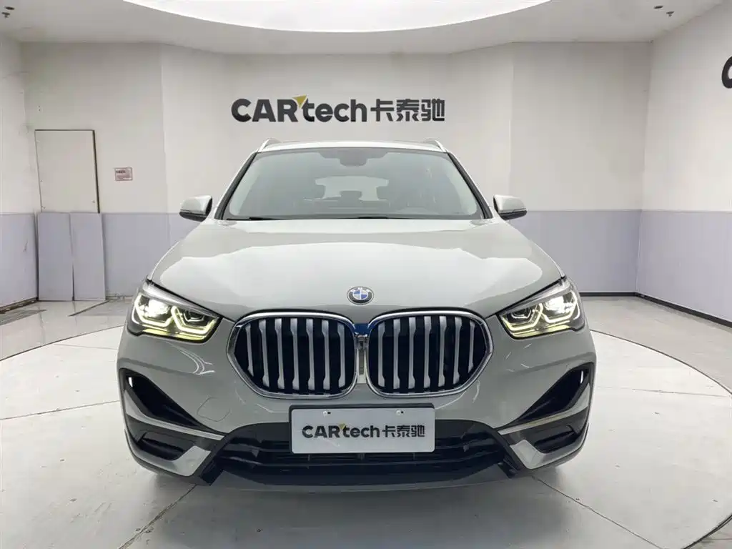 BMW X1 2020 sDrive25Li Leading Edition