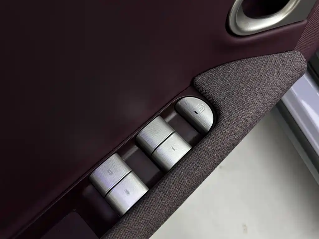 Firefly 2025 Comfort Edition
