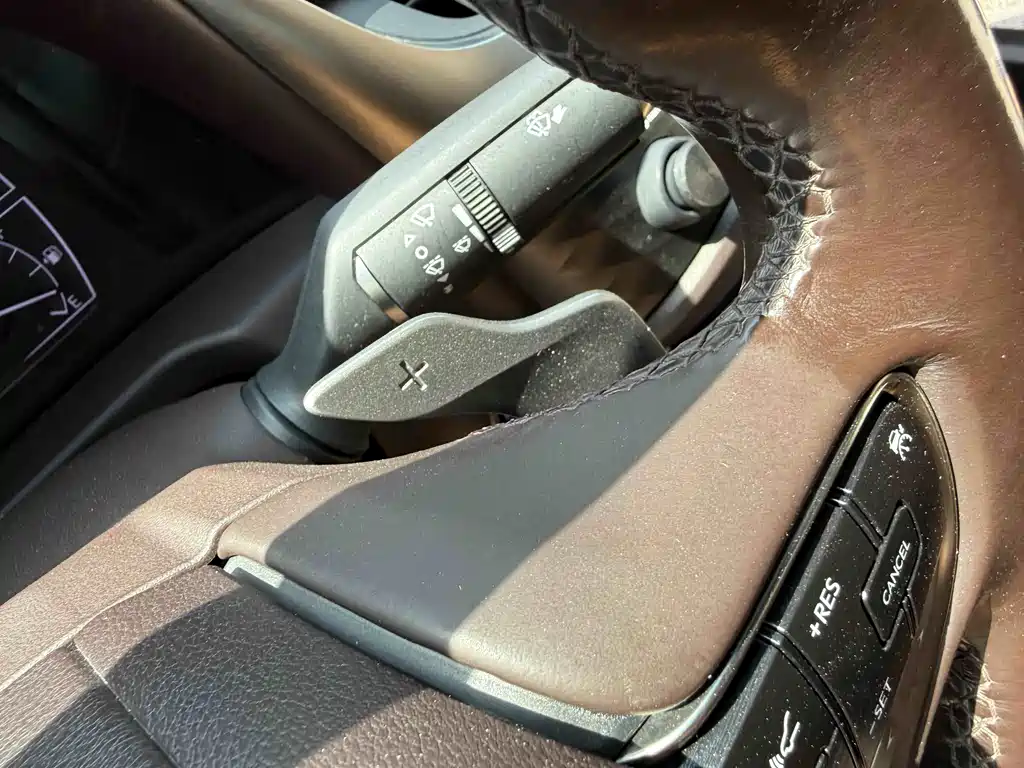 Lexus ES 300h 2018