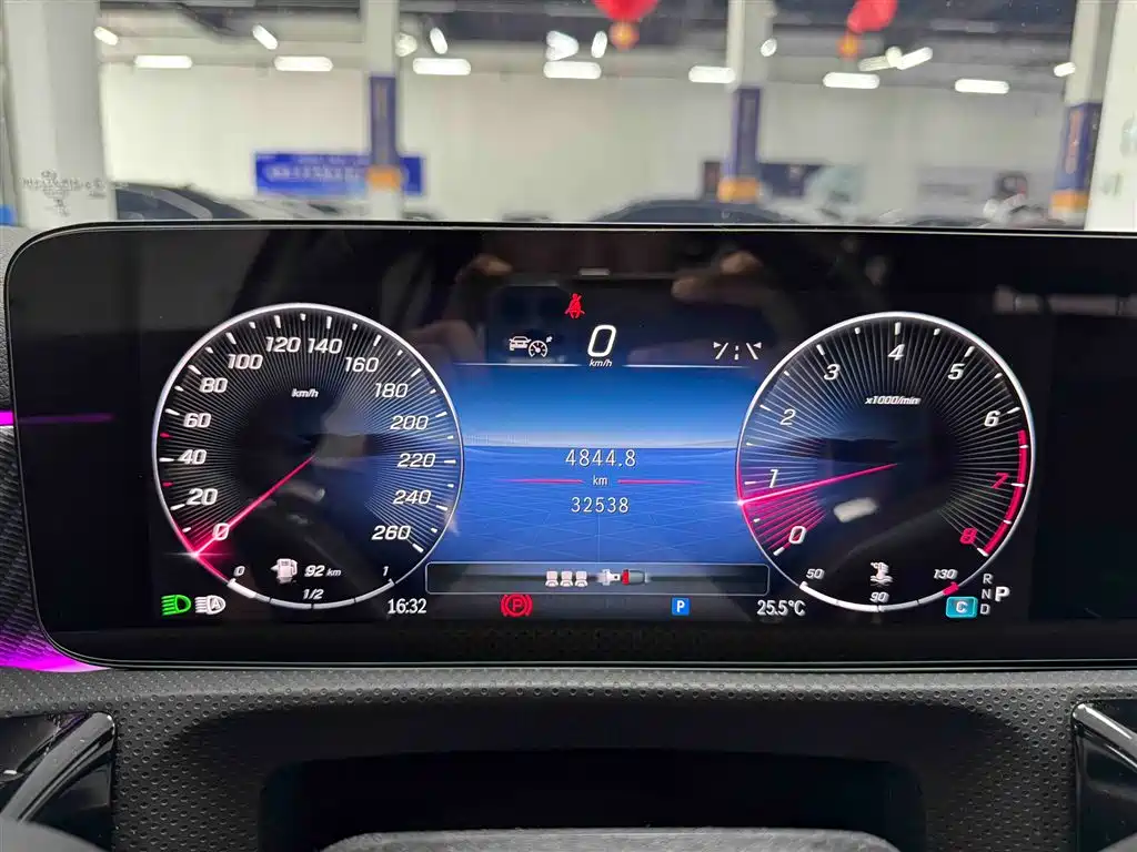 Mercedes-Benz A-Class 2024 A 200 L Fashion Edition