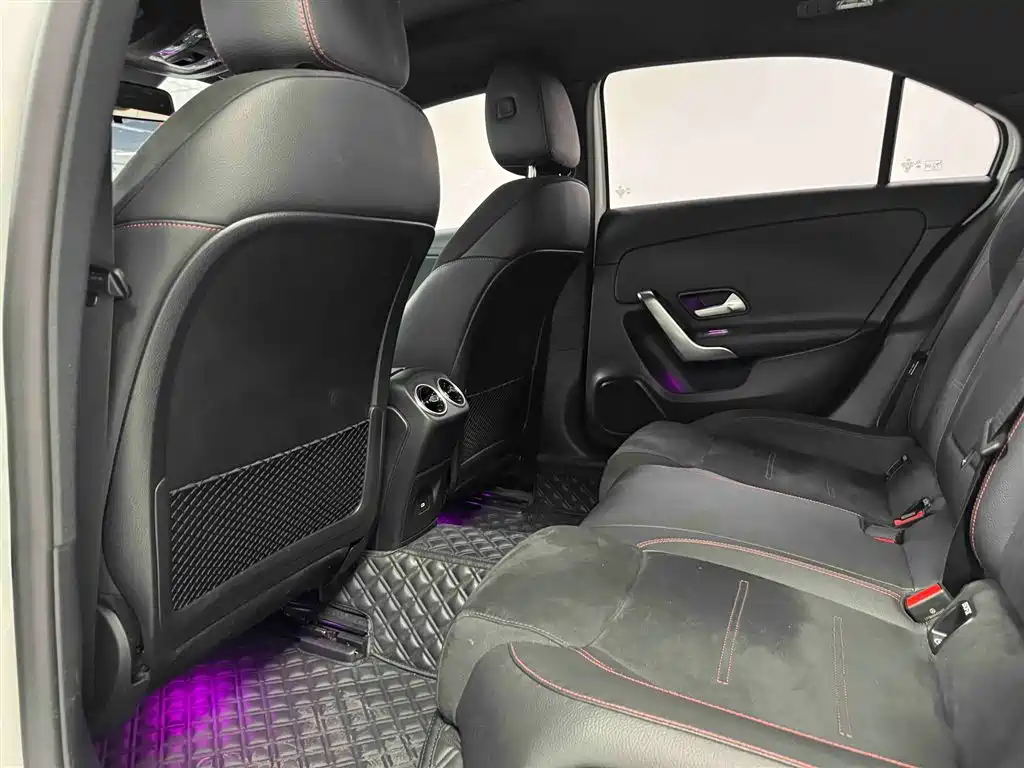 Mercedes-Benz A-Class 2024 A 200 L Fashion Edition