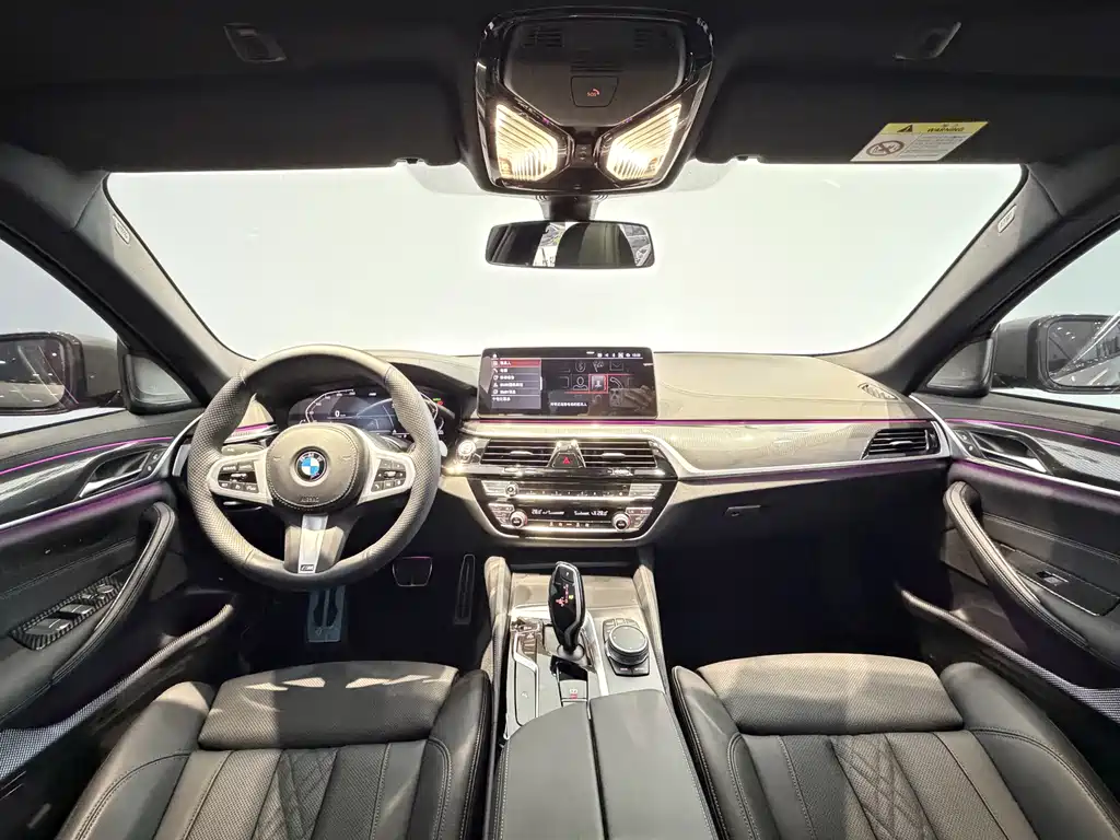BMW 5 Series Import 2022 Facelift 525i M Sport Package