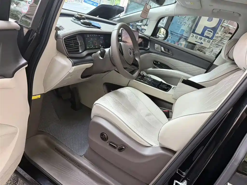 Denza D9 2022 DM-i 970 AWD Flagship
