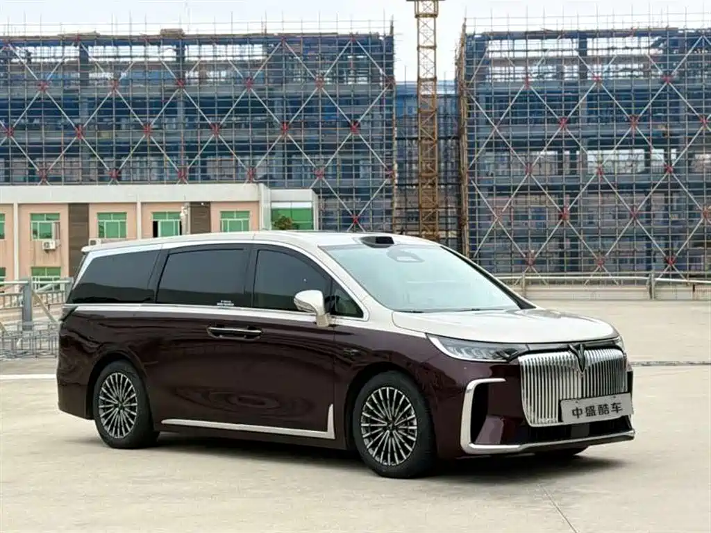 Voyah Dreamer 2026 PHEV Qiankun Ultra