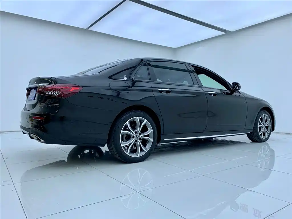 Mercedes-Benz E-Class 2023 E 300 L Sport Fashion