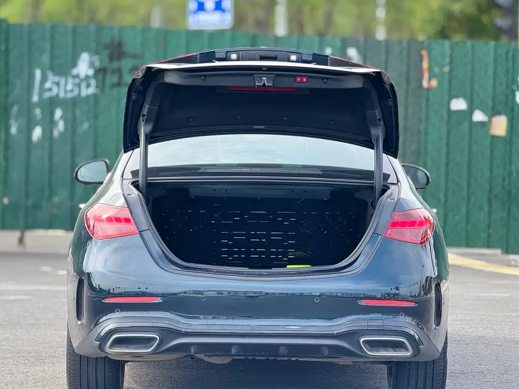 Mercedes-Benz C-Class 2022 C 260 L皓夜 Sport Edition