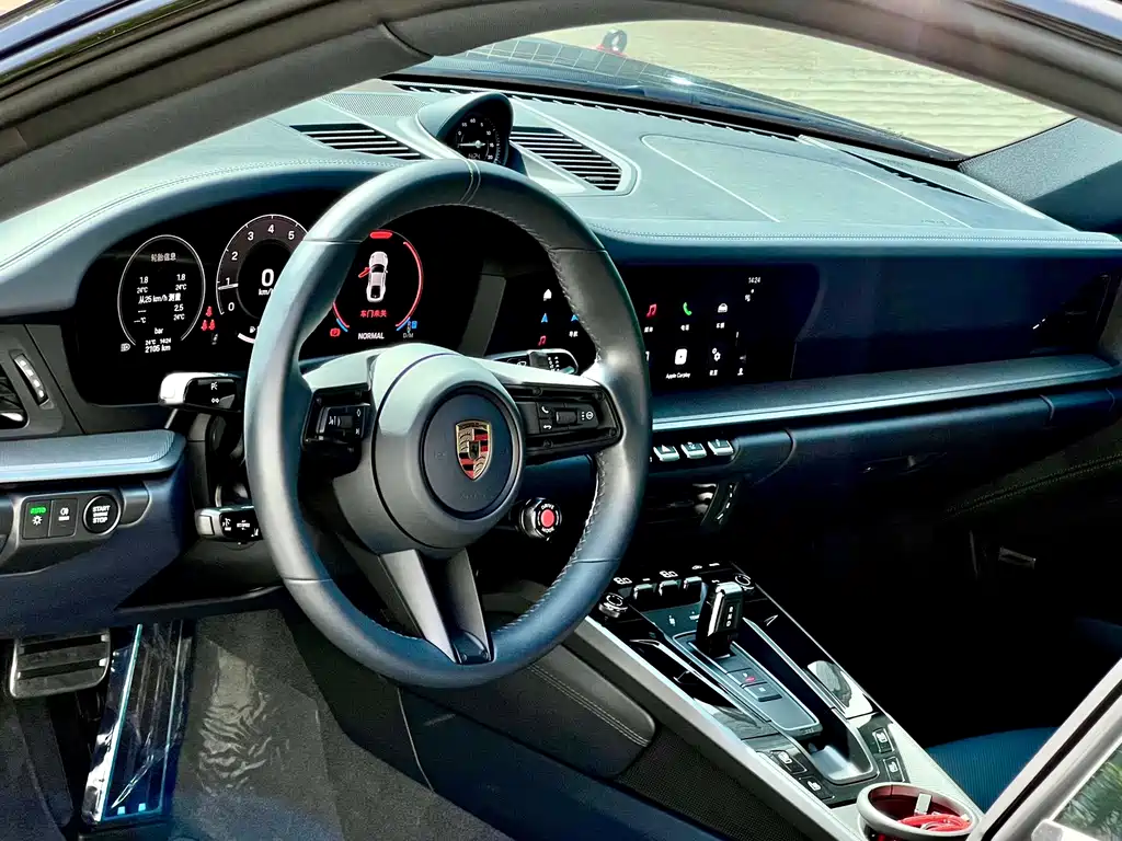 Porsche 911 2025 Carrera 3.0T