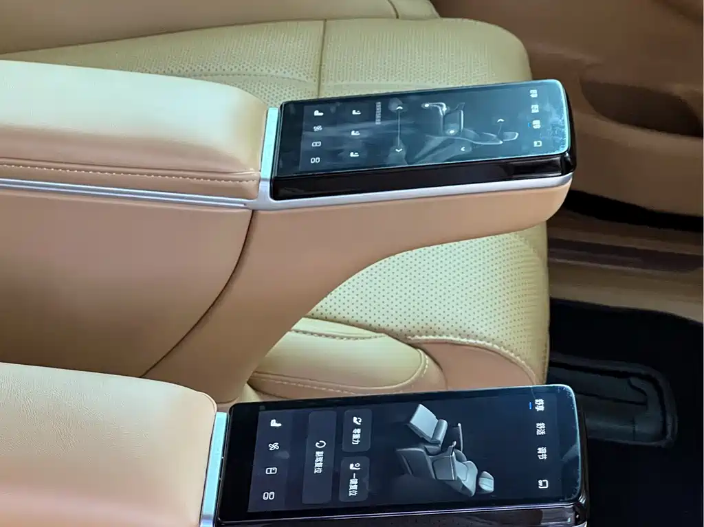 Voyah Dreamer 2025 PHEV AWD Flagship Kunpeng Edition