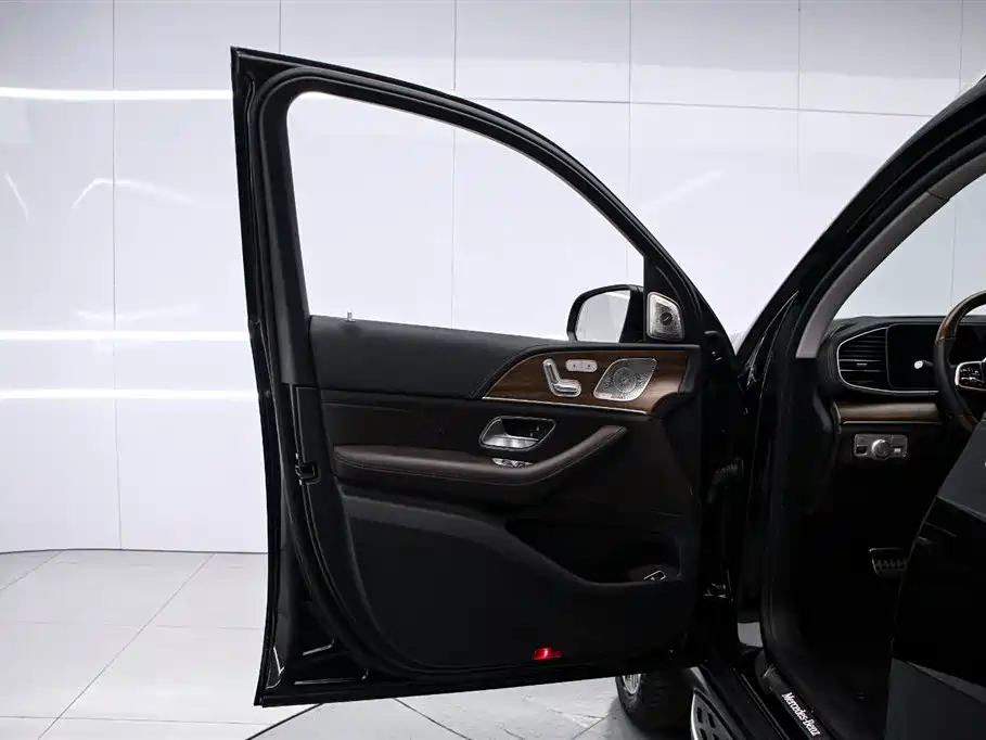 Mercedes-Benz GLS 450 4MATIC Luxury 2022