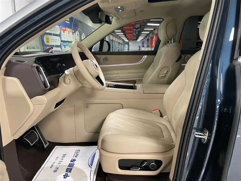 AITO M9 2024 Extended Range Max 42kWh 6-Seater