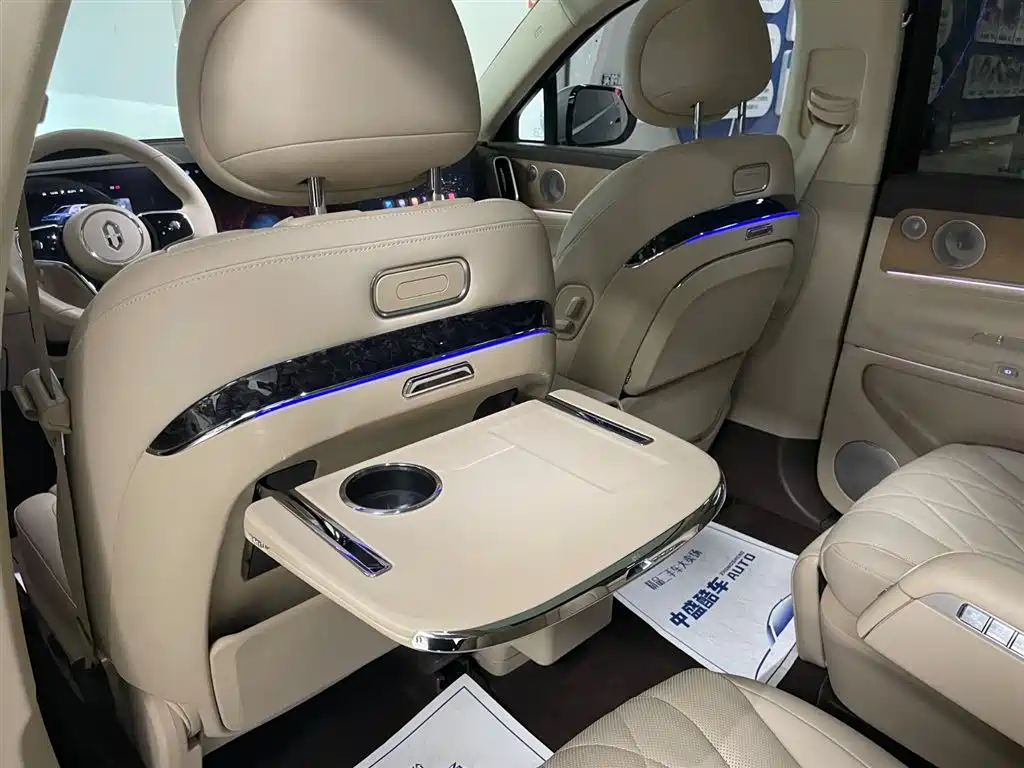 AITO M9 2024 Extended Range Max 42kWh 6-Seater