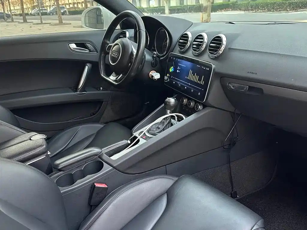 Audi TT 2011 TT Coupe 2.0TFSI