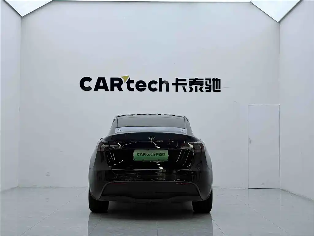 Tesla Model Y 2022 Long Range AWD (facelift)