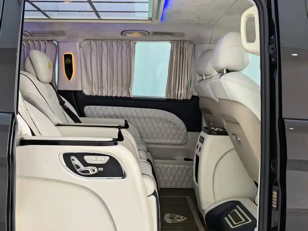 Mercedes-Benz Vito 2016 2.0T Elite