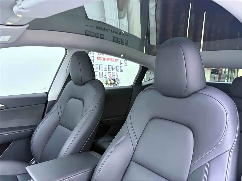 Tesla Model Y 2022 Long Range AWD (facelift)