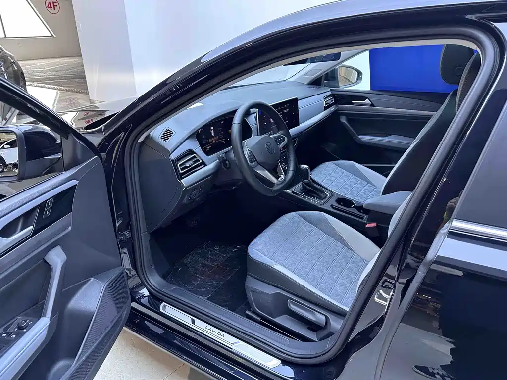 Volkswagen Lavida 2023 280TSI DSG