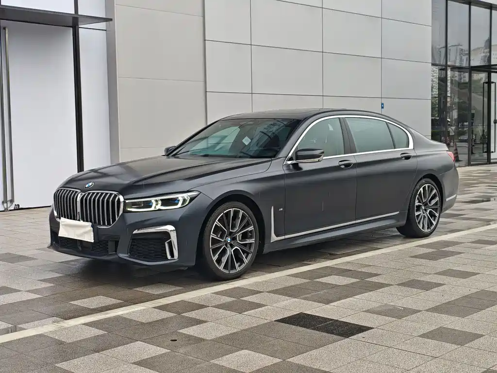 BMW 7 Series 2019 740Li xDrive Executive M Sport Package